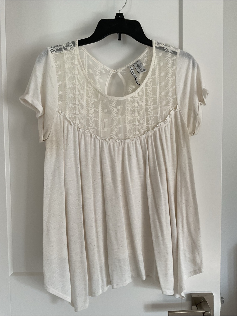 American Rag Cream Lace Short Sleeve Tunic